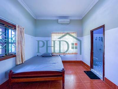 House and lot For Rent with 1 Parking Space