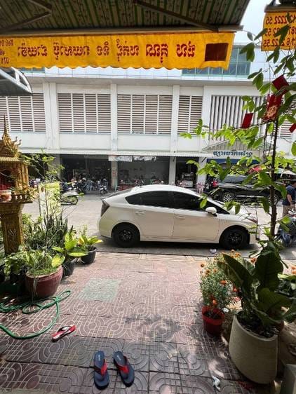 Meanchey112平方米使用面积排屋出售