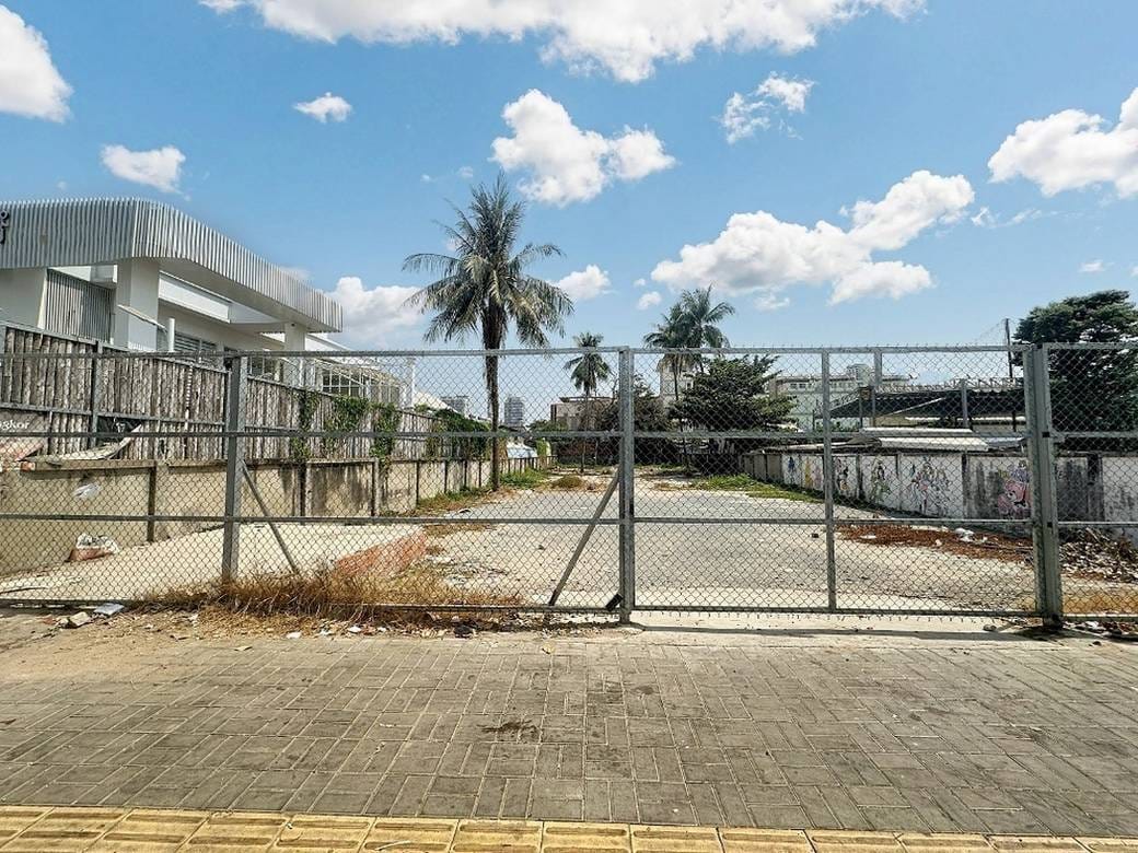 Lot For Rent in Chroy Changvar $2,000