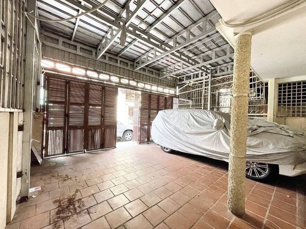 House and lot For Rent in Boeung Prolit, 7 Makara, Phnom Penh