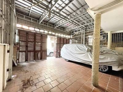 House and lot For Rent in Boeung Prolit, 7 Makara, Phnom Penh