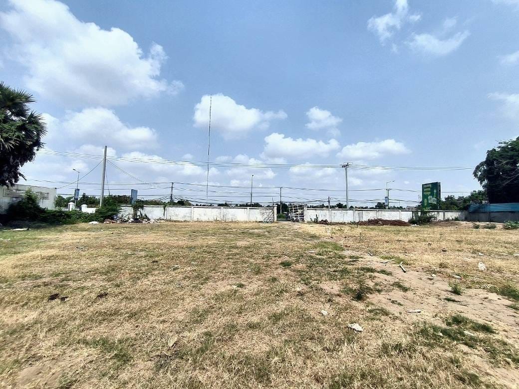 Chbar Ampov Chbar Ampov에 있는 토지 For Sale & Rent