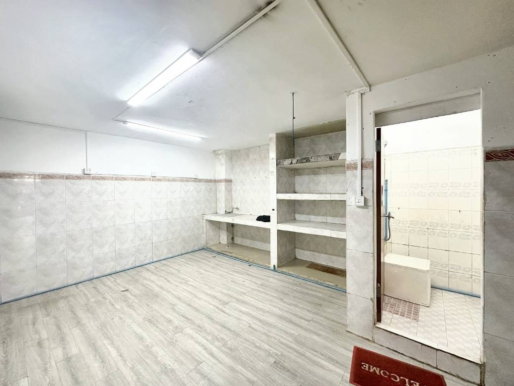 Toul KorkCommercialShophouse出售，价格$325,000