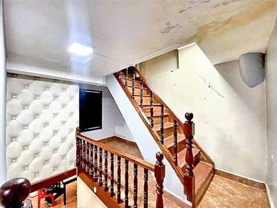 House and lot For Sale & Rent in Daun Penh $700,000