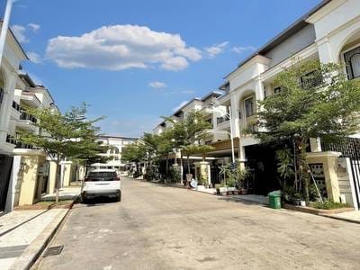 $360,000 联排住宅