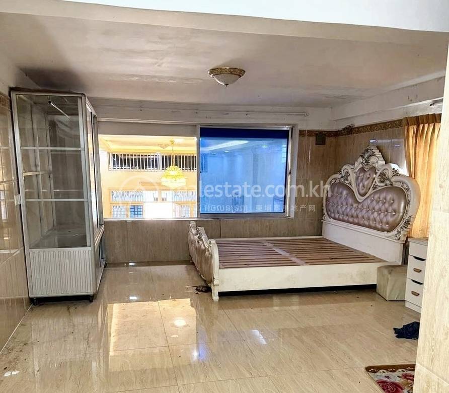 132.5平方米土地面积的residential出售，价格$250,000