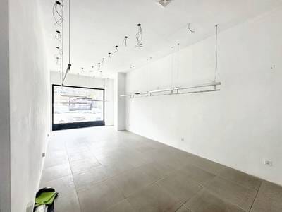 Daun Penh CommercialShophouse For Sale & Rent ใน Daun Penh