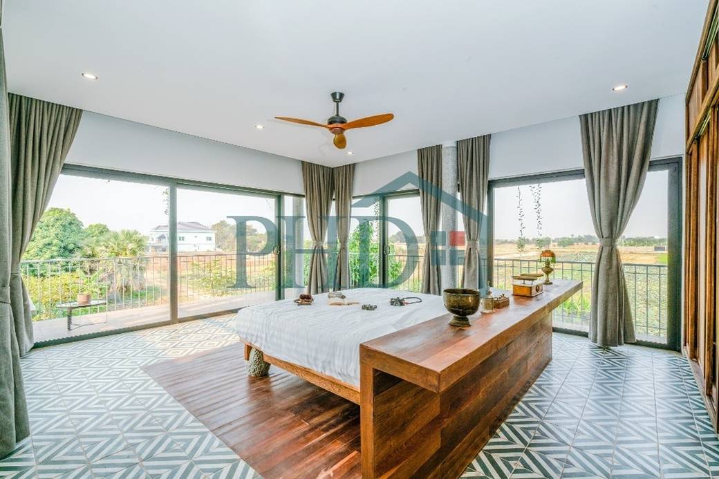 496 sqm Land Size House and lot For Rent