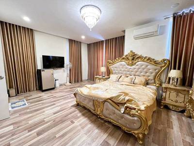 4 Bedrooms Dvojvila K pronájmu for $1,700