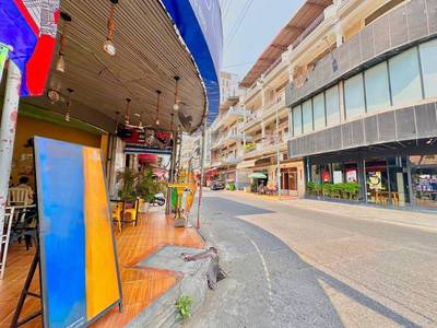 72.72 sqm Land Size CommercialShophouse K pronájmu