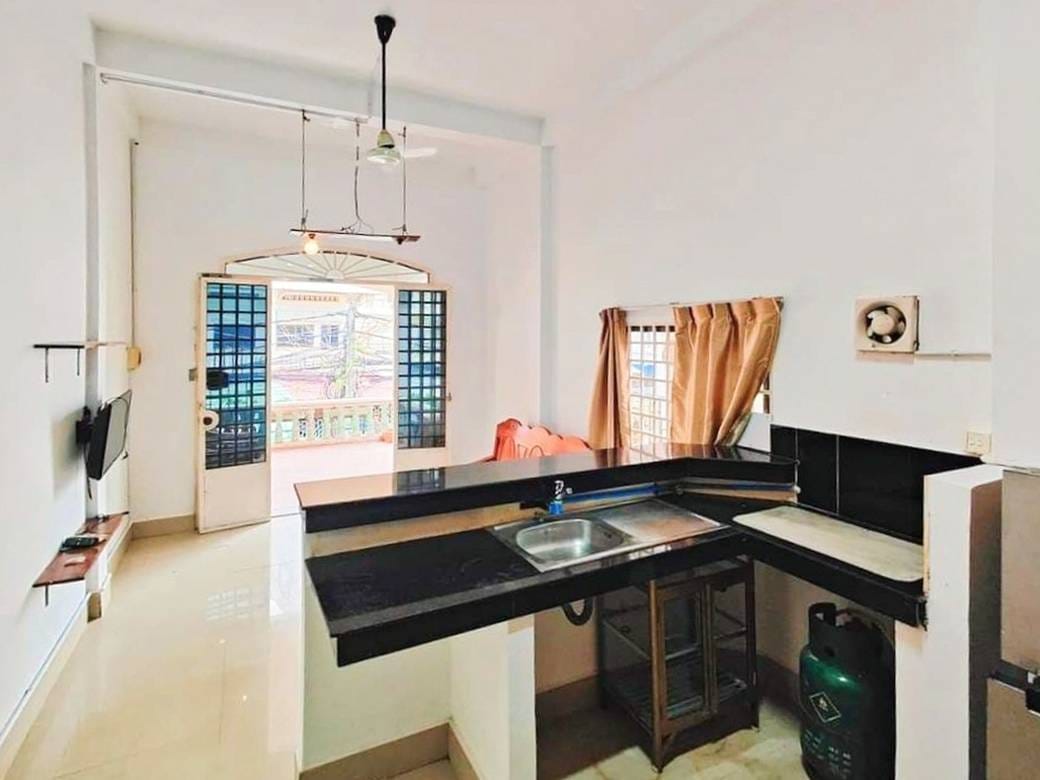 Apartment For Rent with 1 Parking Space
