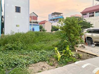 ដី សំរាប់លក់ ទំហំដី 210 ម៉ែត្រការ៉េ
