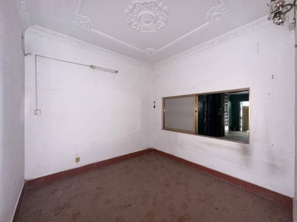 $1,000 CommercialShophouse