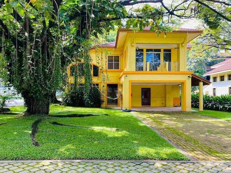 Villa À louer à Ou Baek K'am, Sen Sok, Phnom Penh