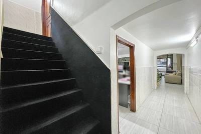 House and lot สำหรับขาย ใน Boeng Keng Kang $292,000