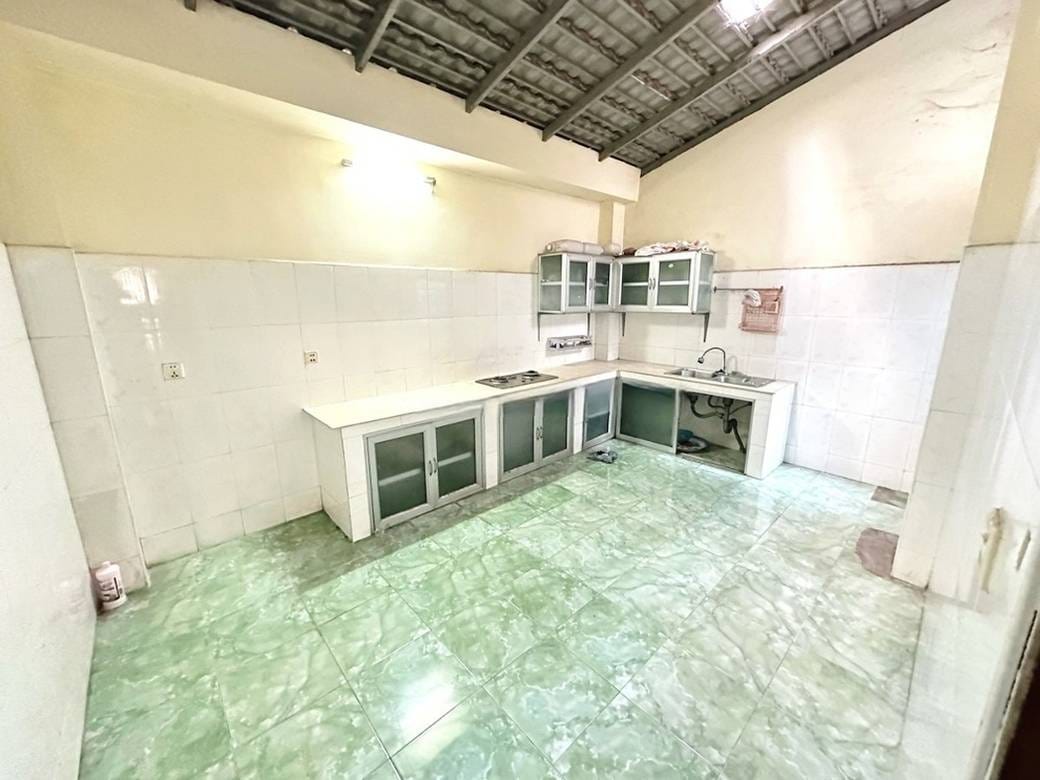 4卧室House and lot出租，价格$950
