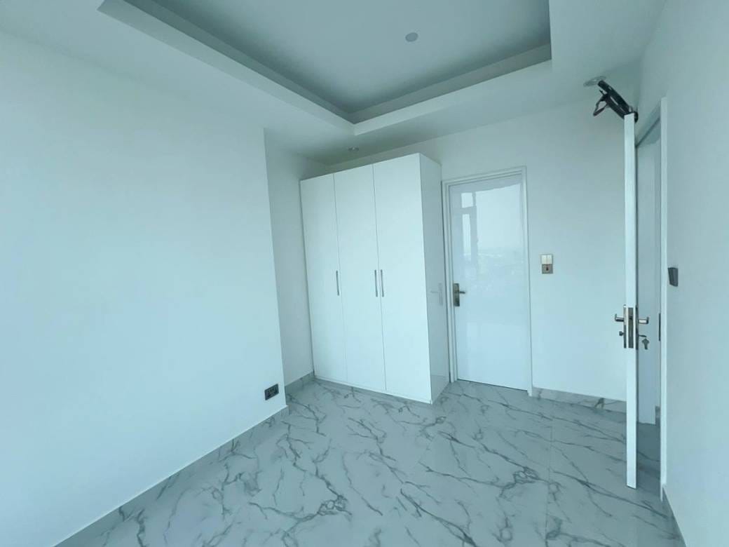 Condo For Sale in BKK 1, Boeng Keng Kang, Phnom Penh