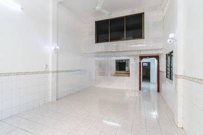 BKK 2 CommercialShophouse For Rent in BKK 2