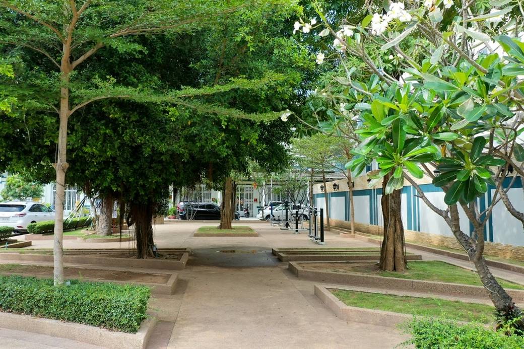 Borey Sambath Meanheng III (Phumi Phronith Prek Eng) | 168 sqm Land Size Dvojvila Na prodej