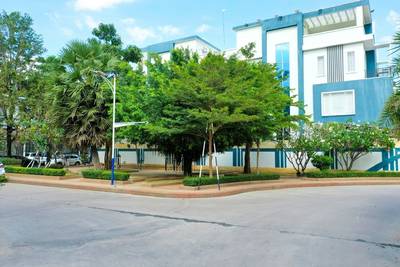 Borey Sambath Meanheng III (Phumi Phronith Prek Eng) | Dvojvila Na prodej with 2 Parking Space