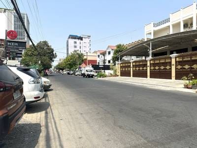 LotFor Sale & Rent，位于万谷湖1分区, 堆谷区, 金边