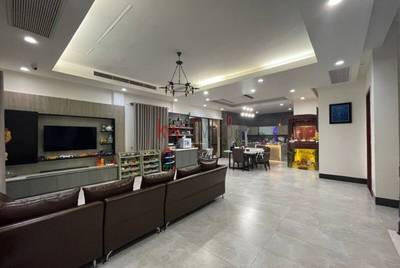298 sqm Land Size Villa For Sale