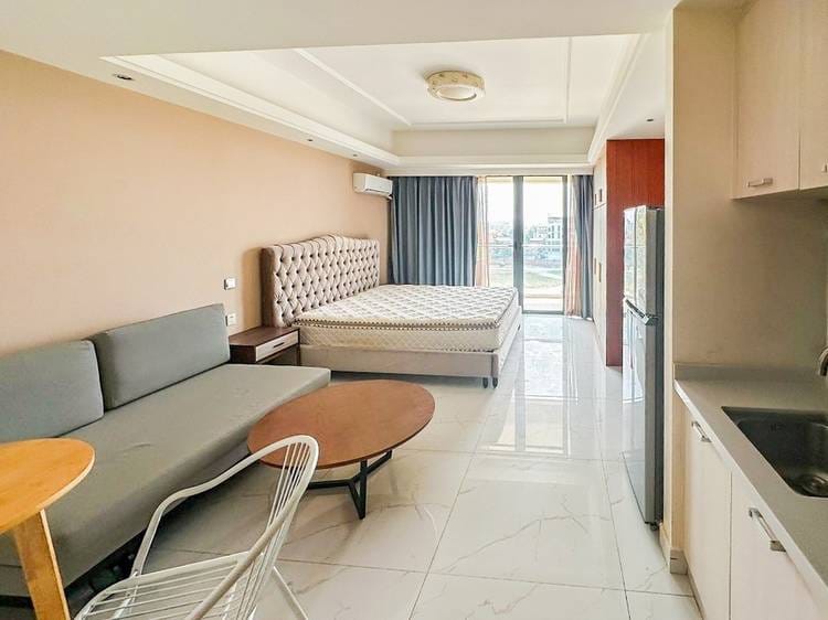 Studio Room For Sale at Star City Project