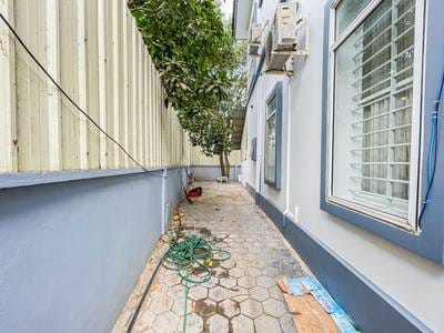 វីឡា តម្លៃ $560,000