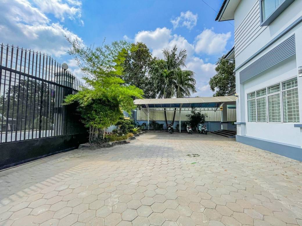 វីឡា For Sale & Rent នៅChbar Ampov តម្លៃ $560,000