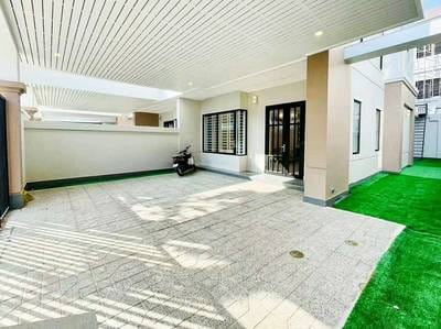 $4,800 Twin Villa