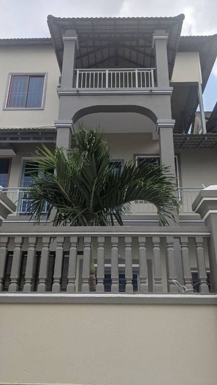 $280,000 Villa