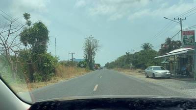 ที่ดิน สำหรับขาย ขนาดที่ดิน 1,918 ตร.ม.