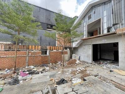 ដី For Sale & Rent នៅChamkarmon តម្លៃ $950,000