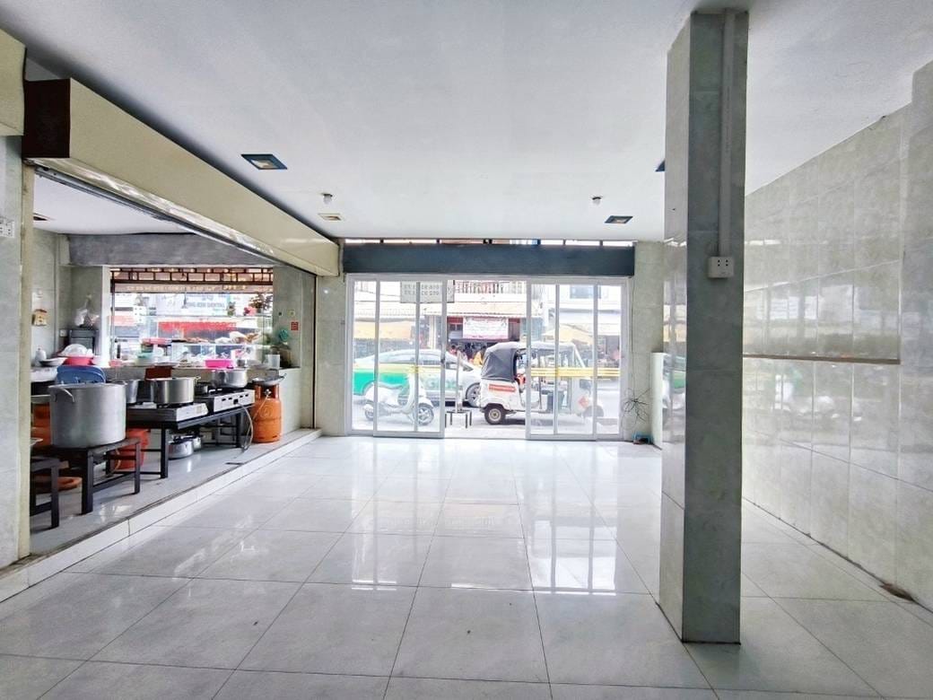 Boeng Keng Kang店屋出租，价格$1,300