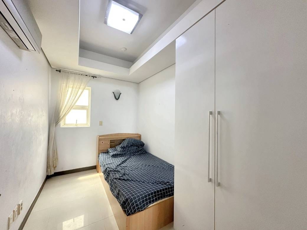 Condo For Sale & Rent in Toul Kork $70,000