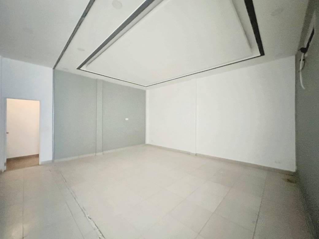 Shophouse K pronájmu in Daun Penh $2,900