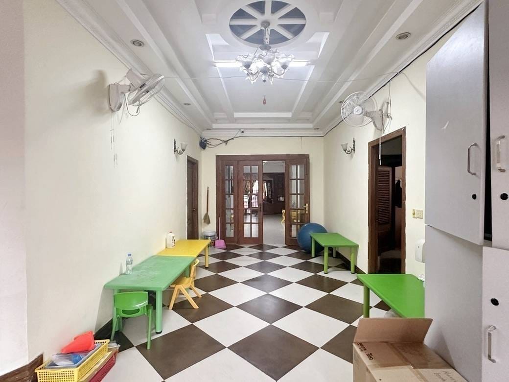 Boeung Kak 2 Villa For Rent in Boeung Kak 2