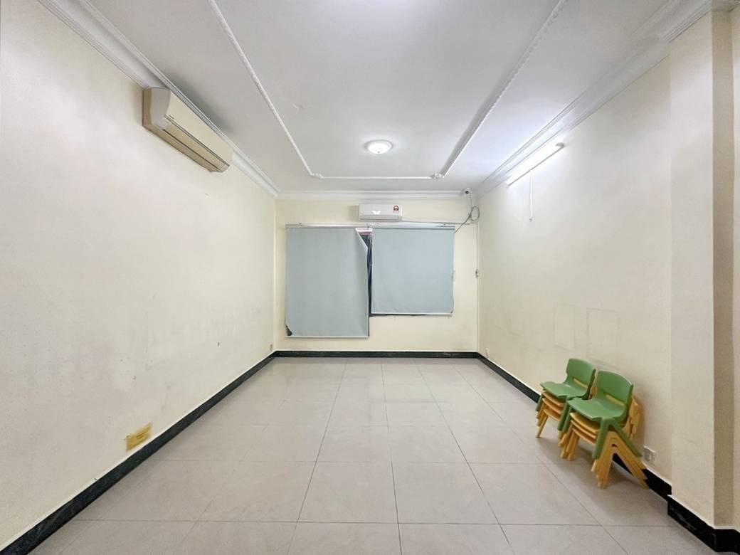 Toul Kork Villa For Rent in Toul Kork