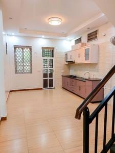 House and lot Na wynajem o powierzchni działki 125 m²