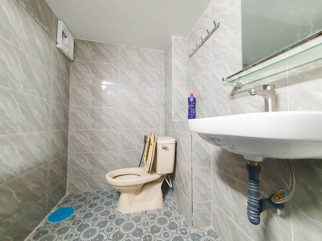 CommercialShophouse สำหรับเช่า ใน Daun Penh $1,200