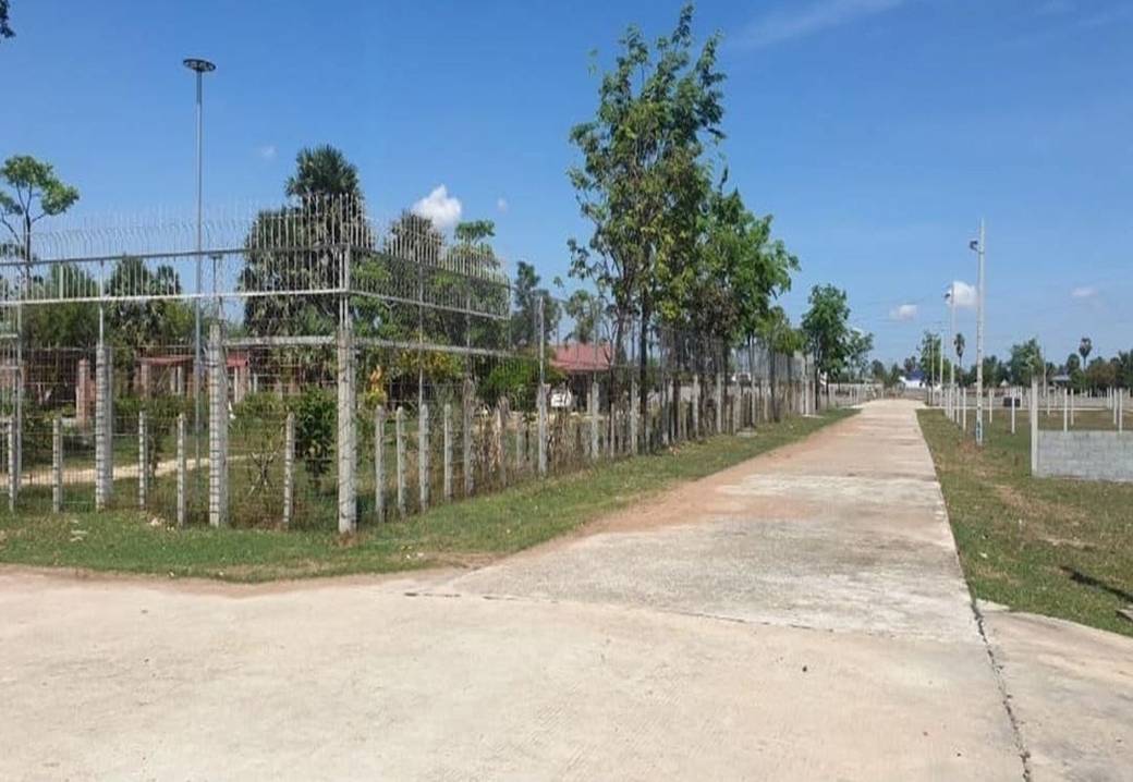 Lot Na prodej in Mkak, Angk Snuol, Kandal