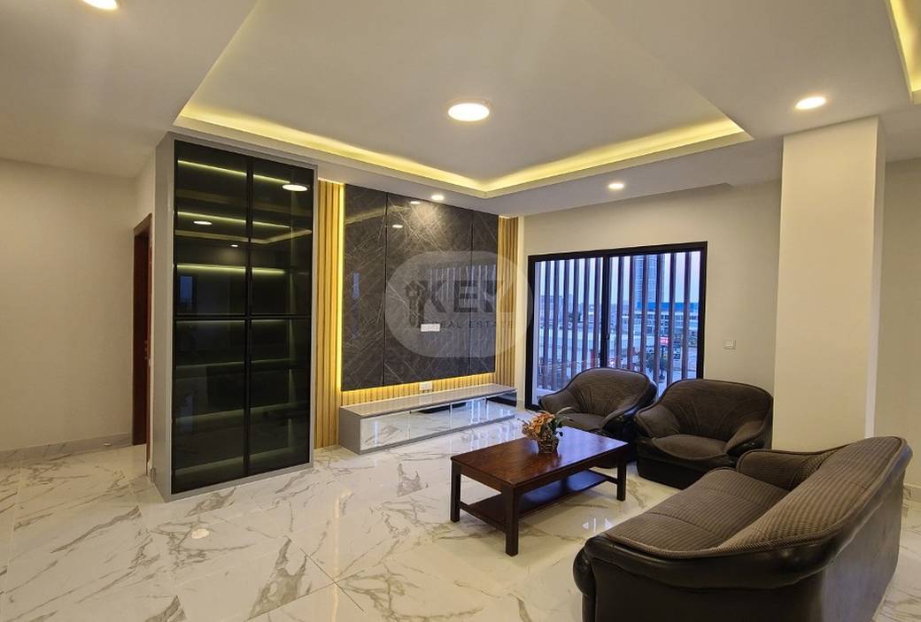 Apartmán K pronájmu in Phnom Penh Thmey, Sen Sok, Phnom Penh