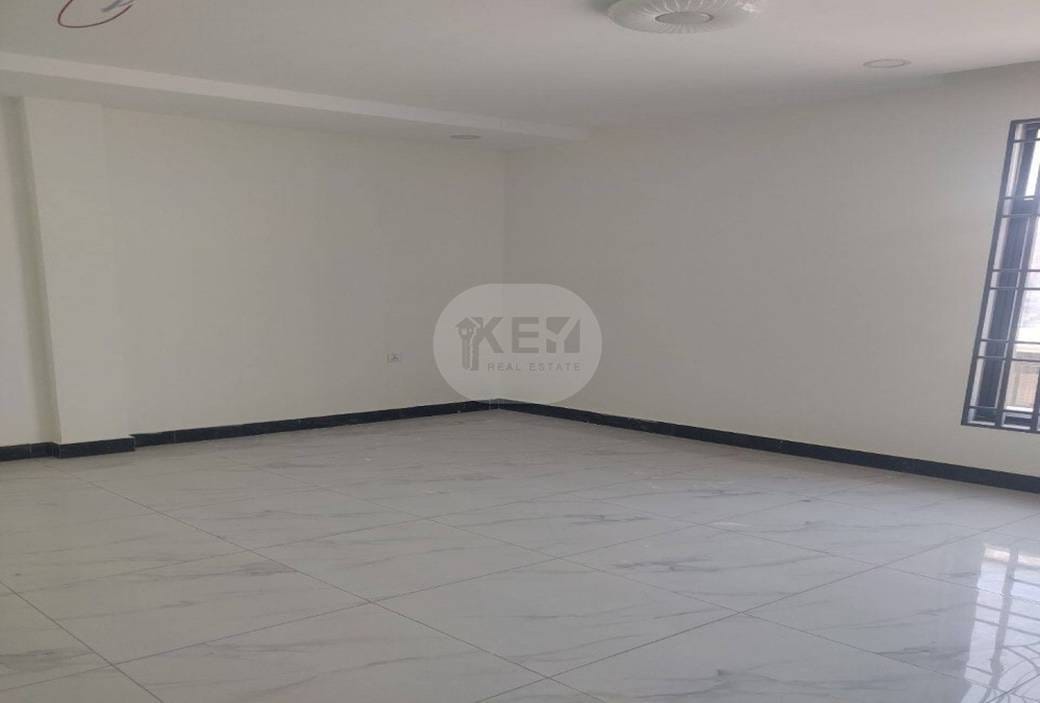 ลิงก์เฮ้าส์ สำหรับขาย ใน Kien Svay $69,000