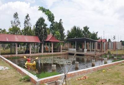 Lot Na prodej in Angk Snuol $880,000