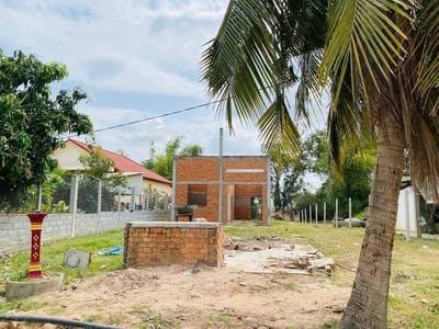 土地出售，位于15ម បេតុង, Damnak Ampil村, Angk Snuol市, 干拉省