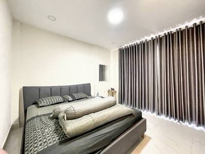 Chbar Ampov店屋出租，价格$500