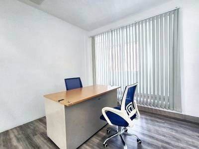 190 sqm Living Size Kanceláře K pronájmu in Boeng Keng Kang