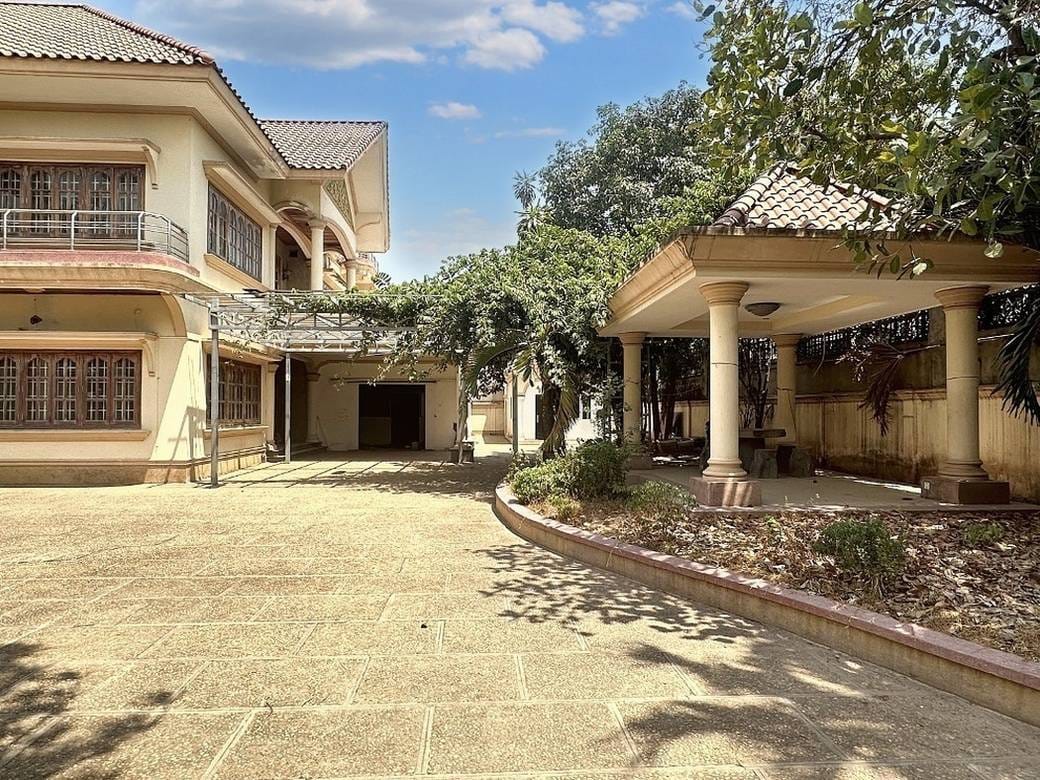 $7,500 Vila
