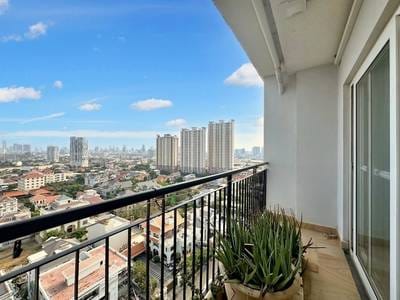 Mekong View Tower 2 | $1,600 公寓
