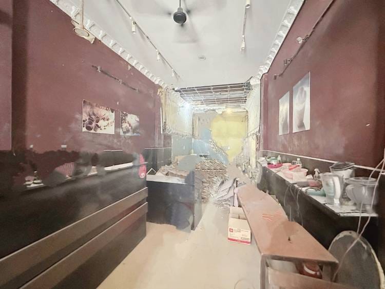 CommercialShophouse สำหรับเช่า ใน Wat Phnom, Daun Penh, Phnom Penh
